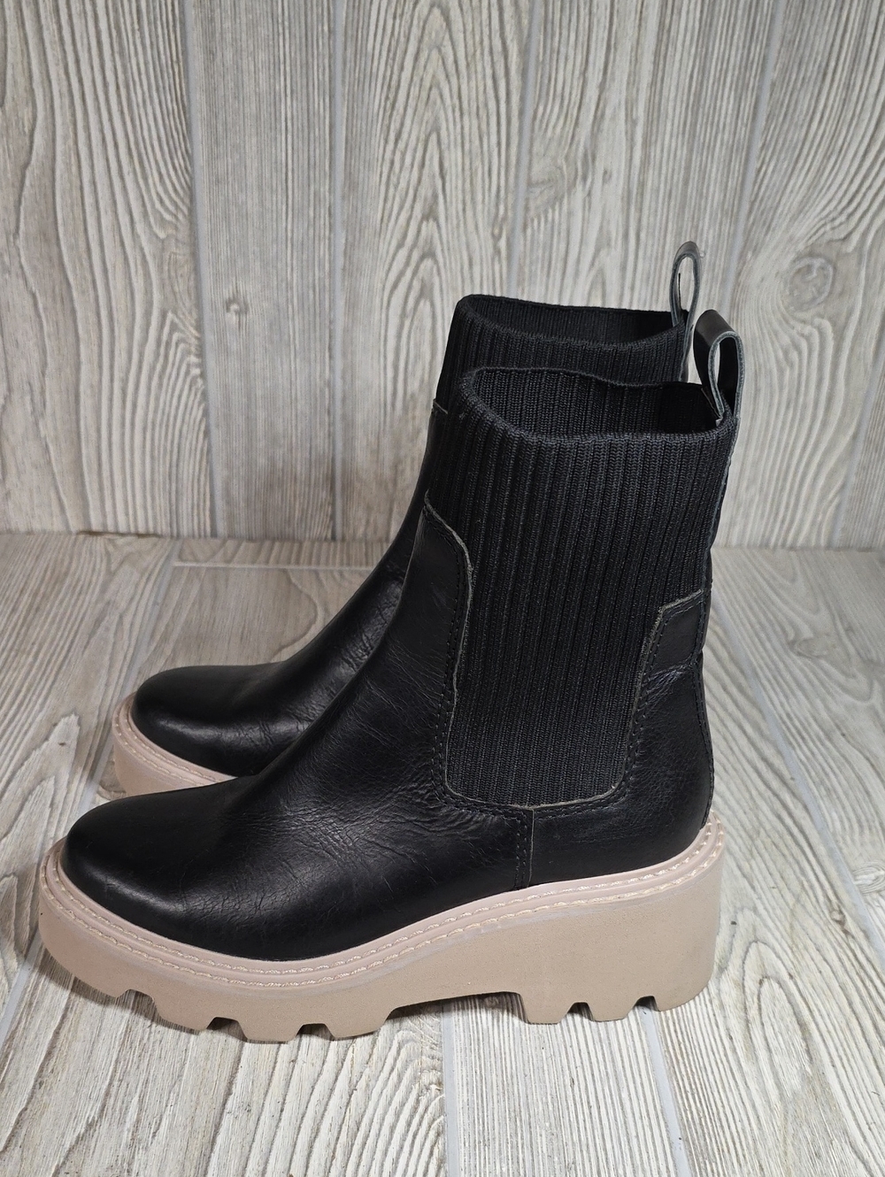 Dolce Vita Hoven H2O Chelsea Boots Black Leather Chucky Lug Platform Sole - Picture 4 of 13